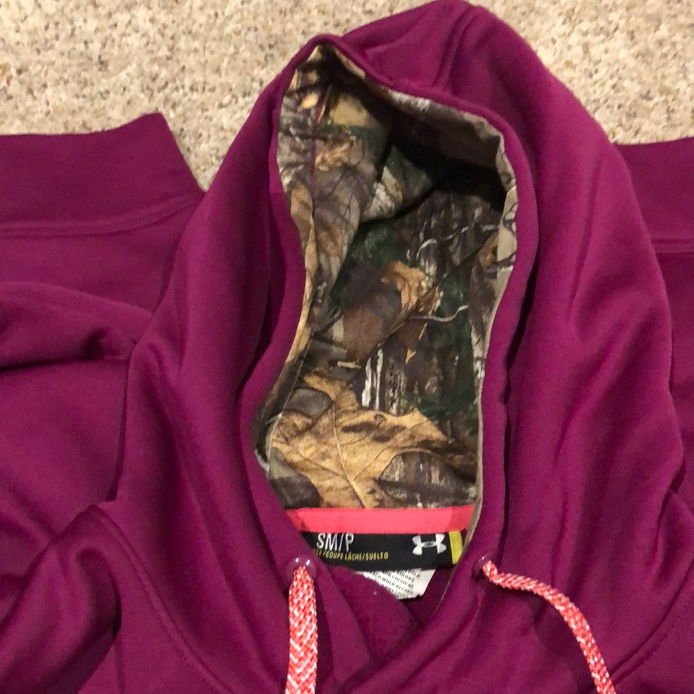 Sweatshirt - Picture 2 of 2